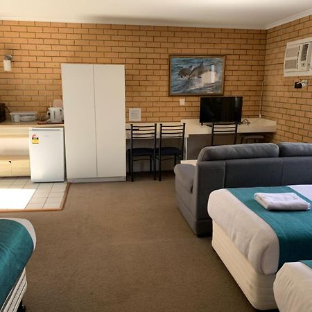 בריסביין Aspley Pioneer Motel מראה חיצוני תמונה